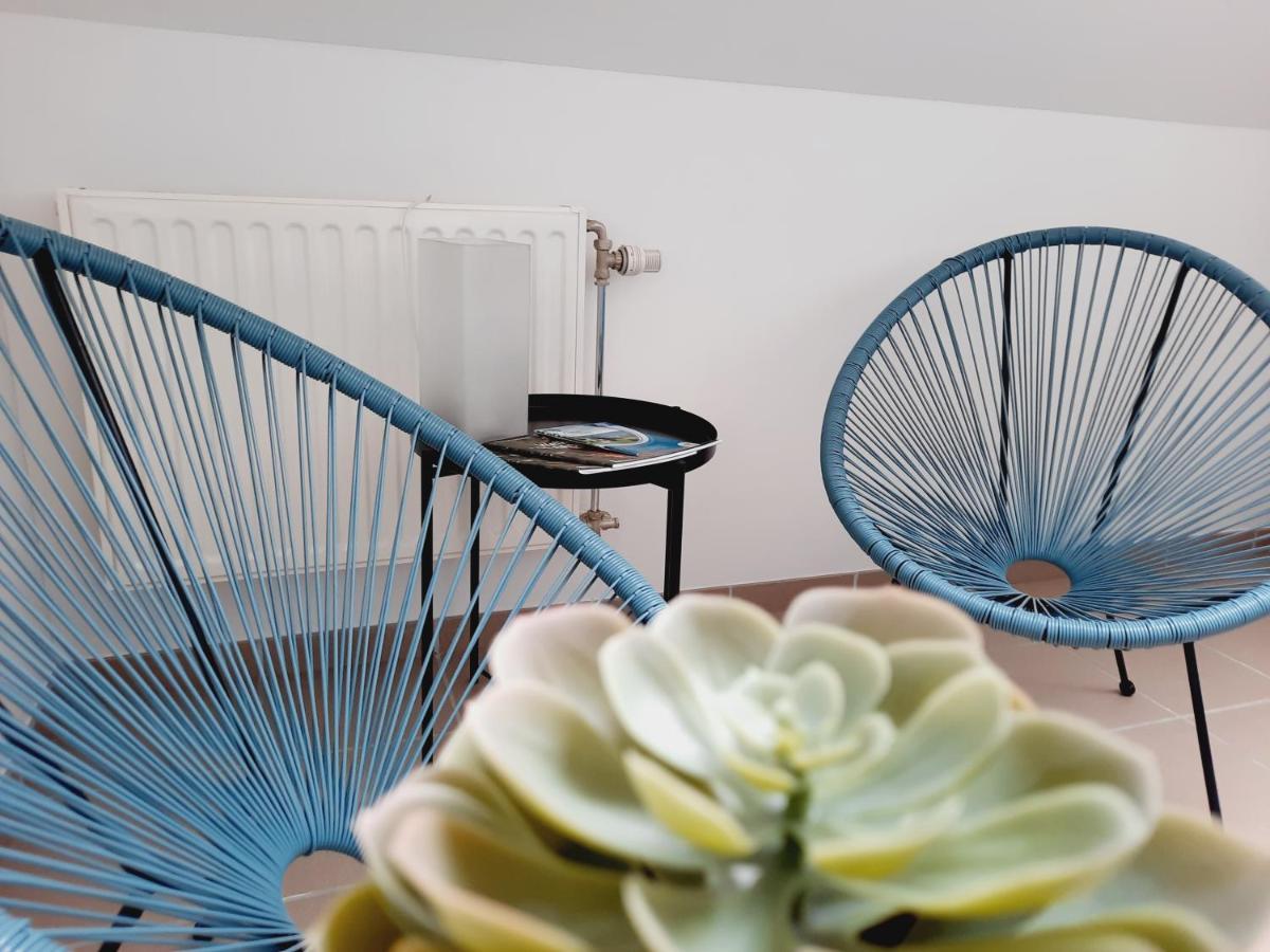 Gite A Bicyclette Dinez Exteriör bild